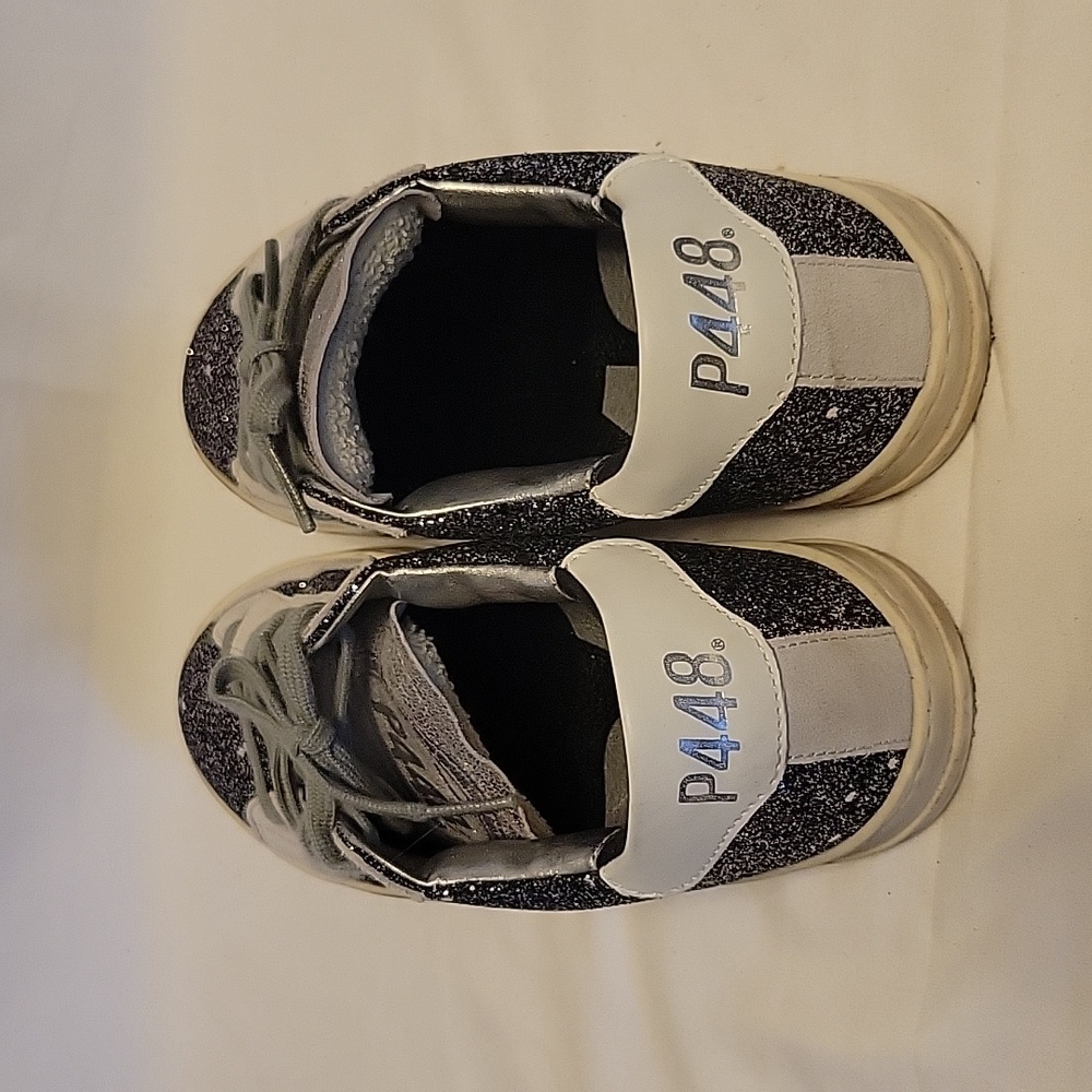 P448 - Picture 4 of 6
